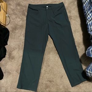 Men’s commission pants size 32